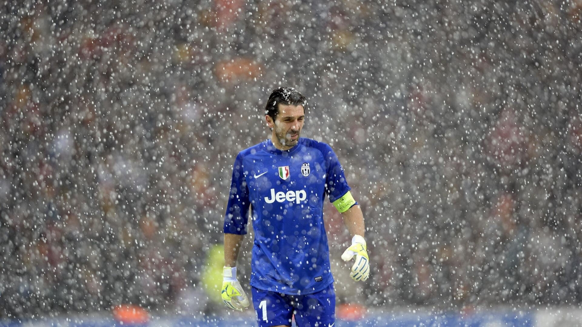 快节奏中球员的持球决策速度是否决定得分效率，快节奏足球